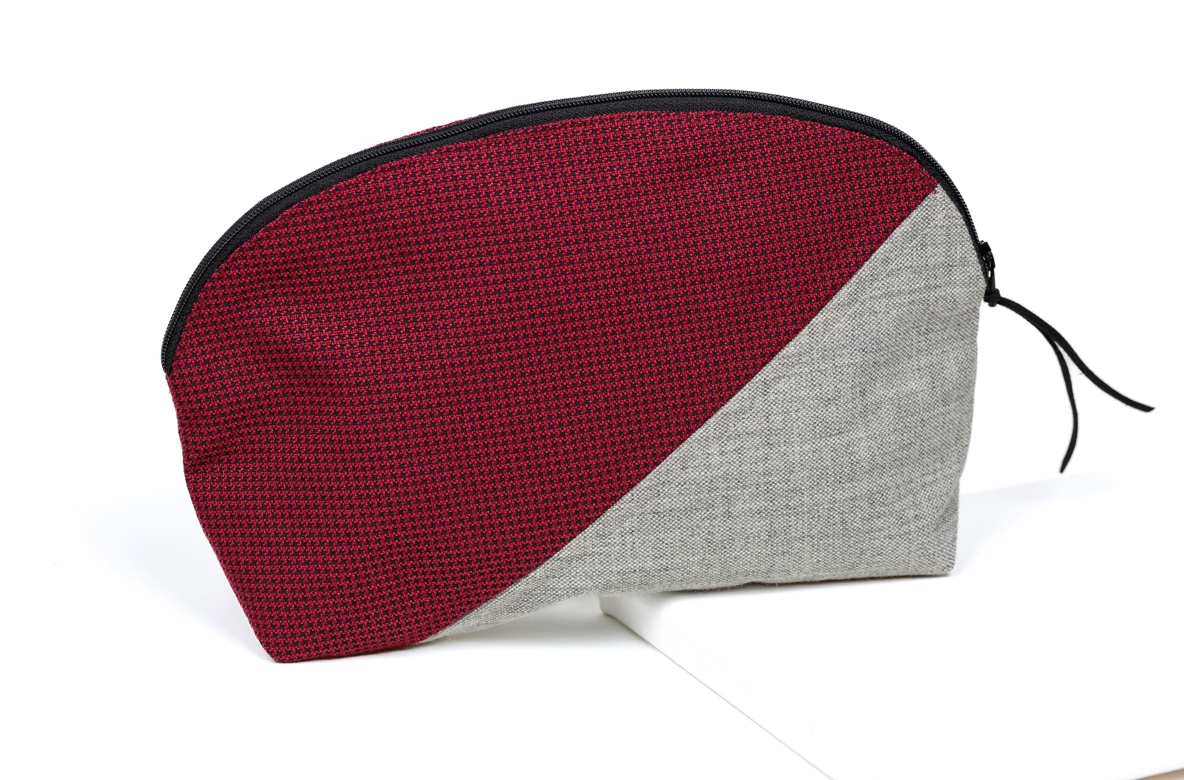 Standup Makeup Bag