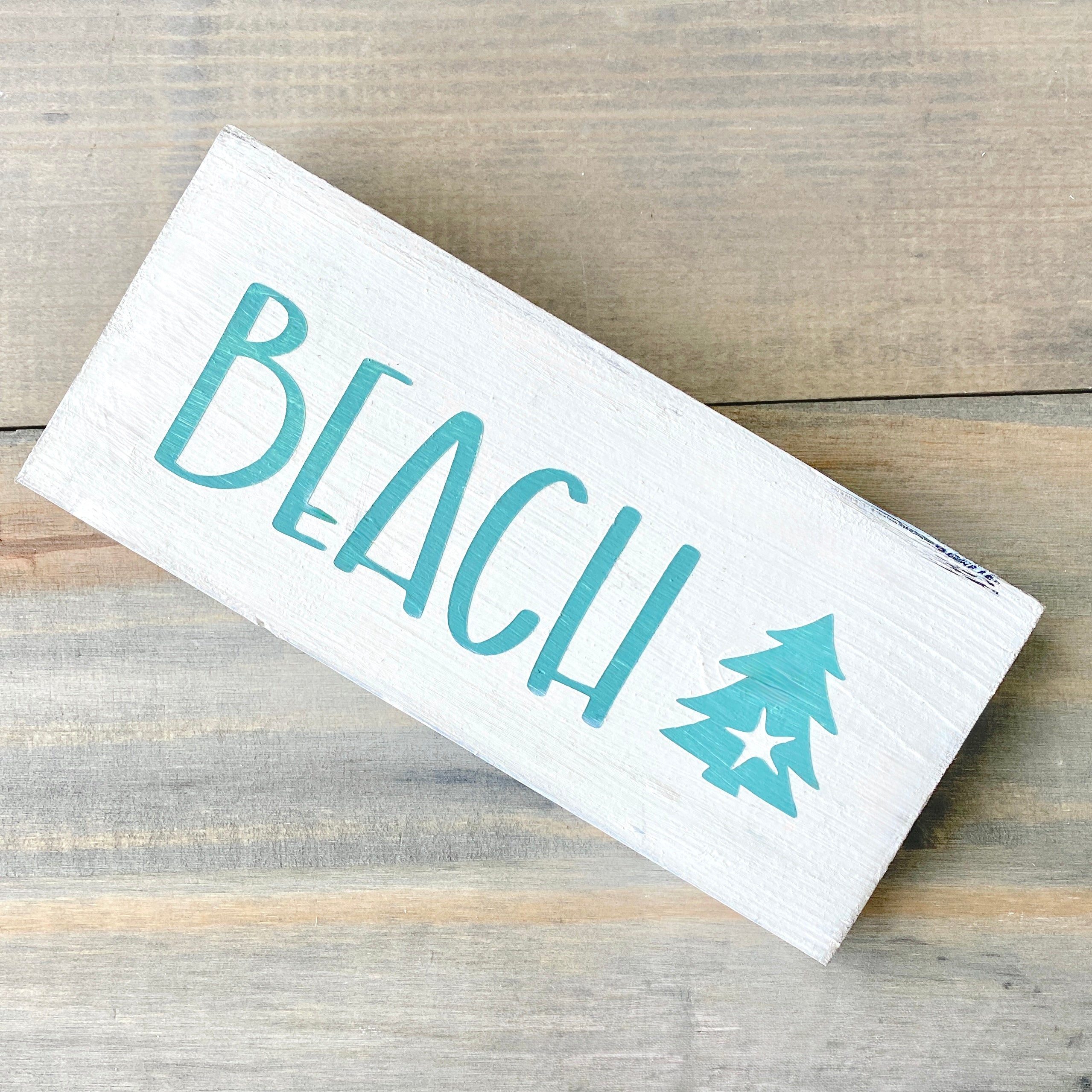 Beach Christmas Tree Sign
