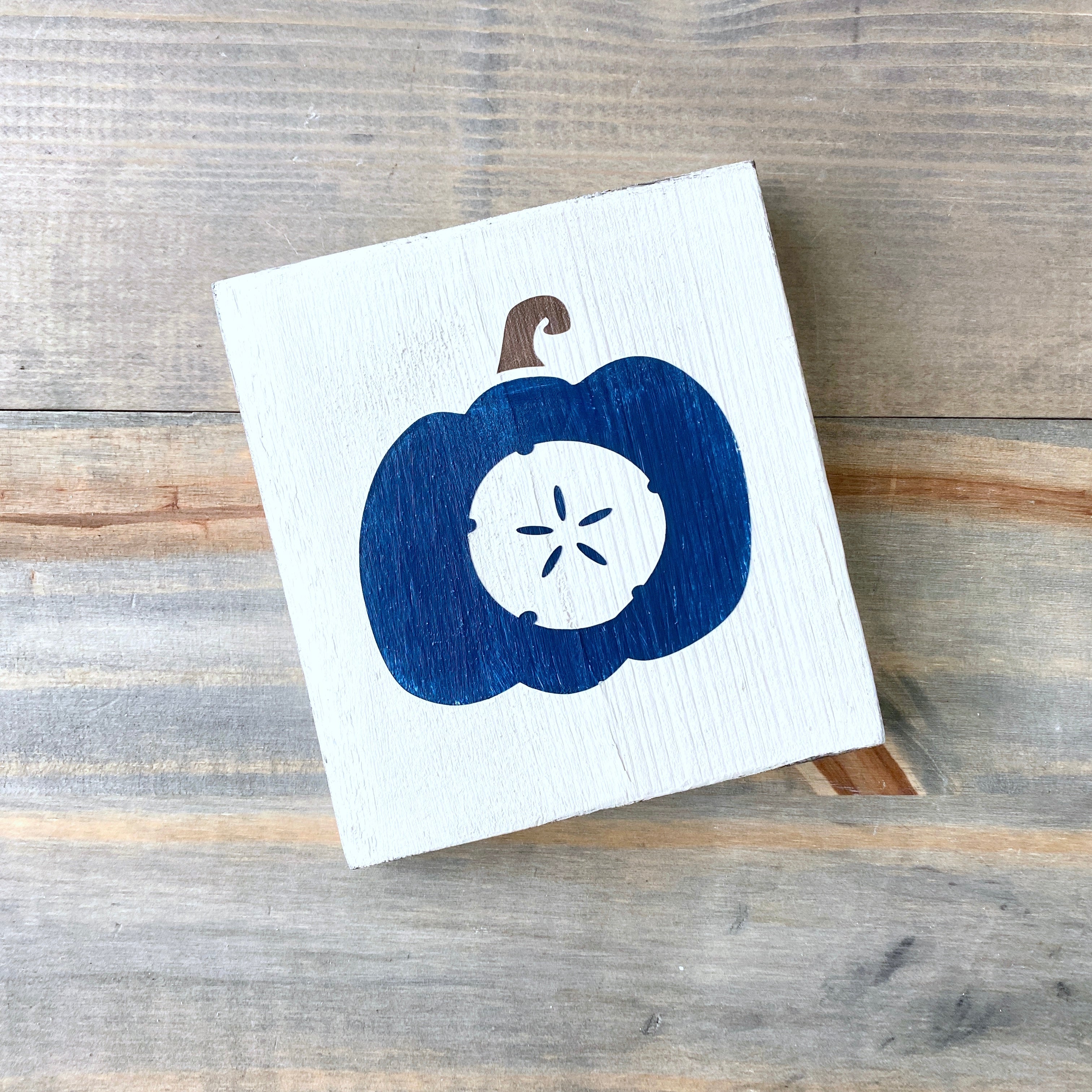 Sand Dollar Pumpkin Sign